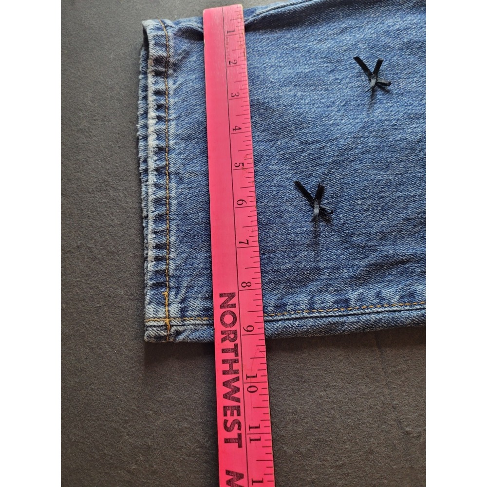SOHO Women's Blue Light Wash Denim Straight Leg Mid Rise 5-Pocket Embroidered - Picture 5 of 10